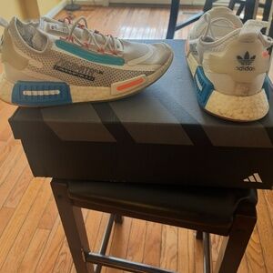 Adidas NMD_R1 Spectoo White